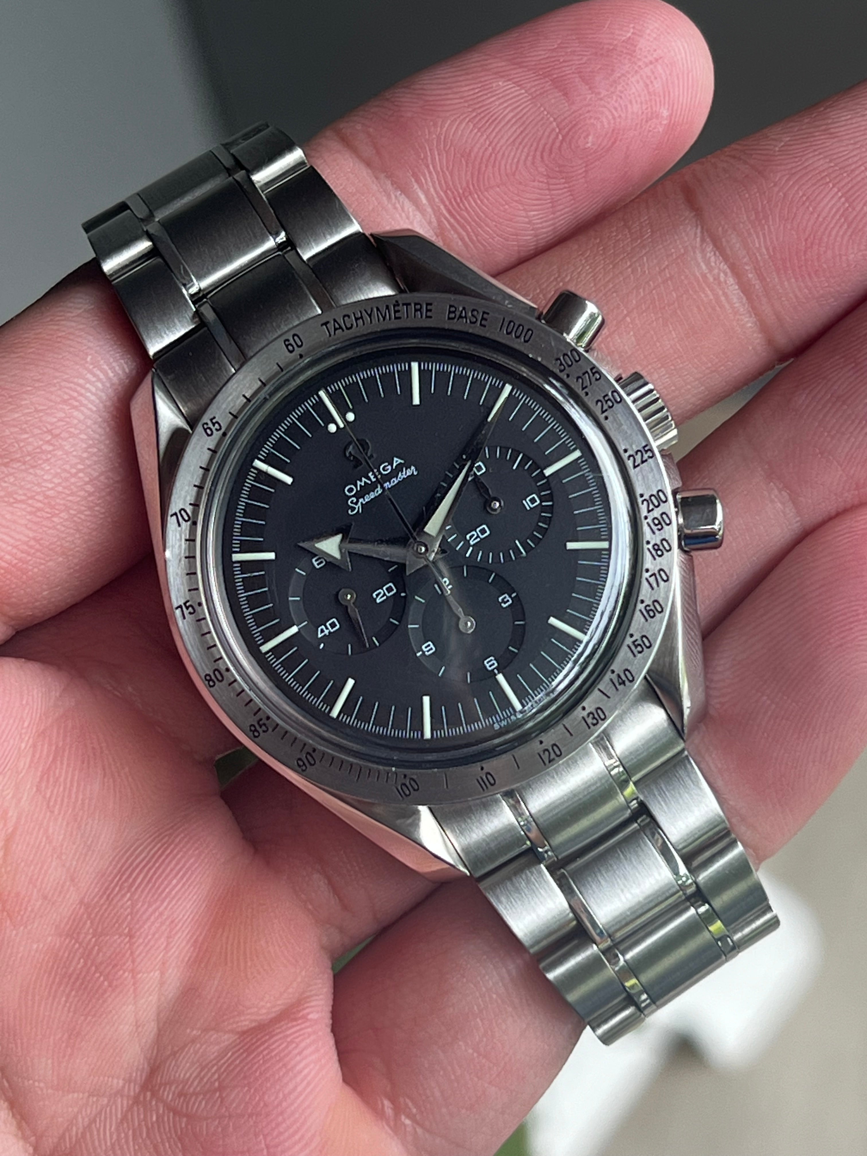 Omega speedmaster broad arrow best sale